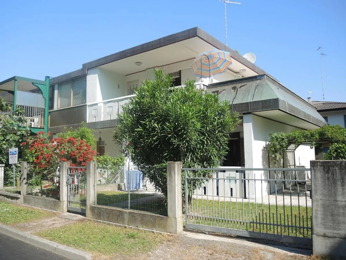 Condominio Villa Verde Bibione Daire